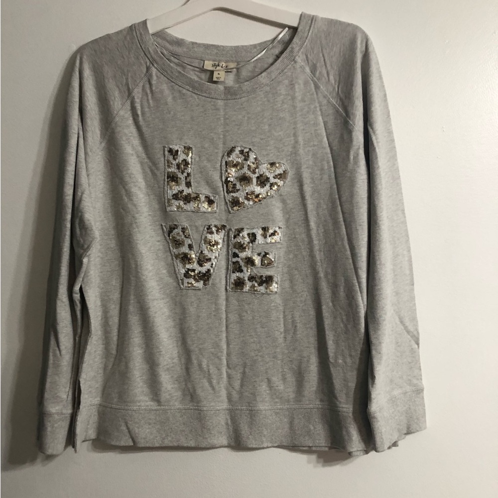 Style & Co sweatshirt for women Love Graphic crewneck soft pull over gray .XL